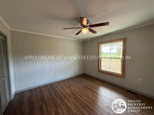 Building Photo - Remodeled Country Home with Privacy, Stora...