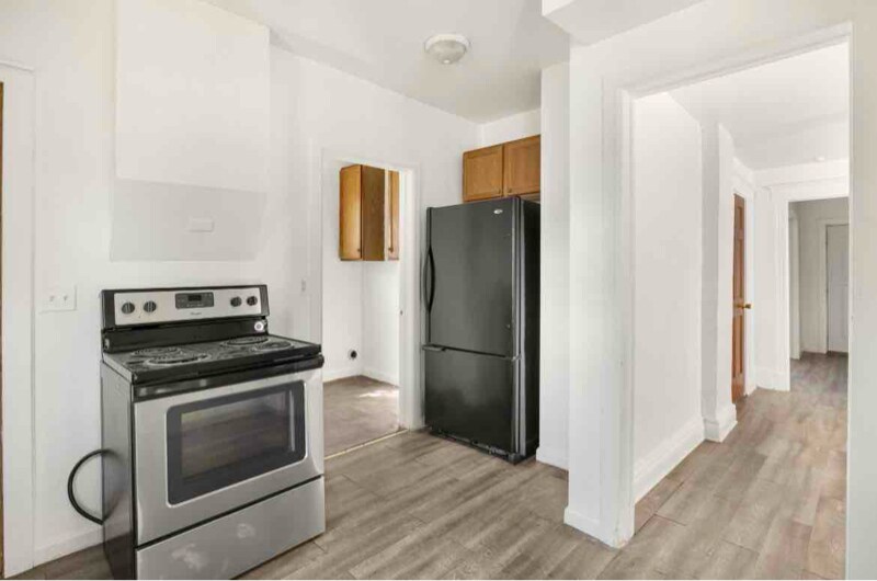 Building Photo - 705 Forsythe St