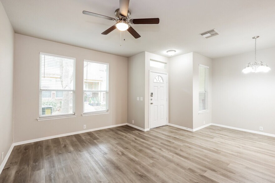 Building Photo - 13508 Bristow Dawn