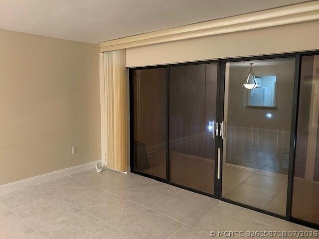 Building Photo - 1021 Mockingbird Ln