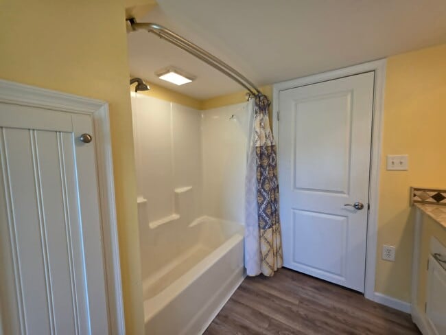 Building Photo - 25711 Delmar Rd