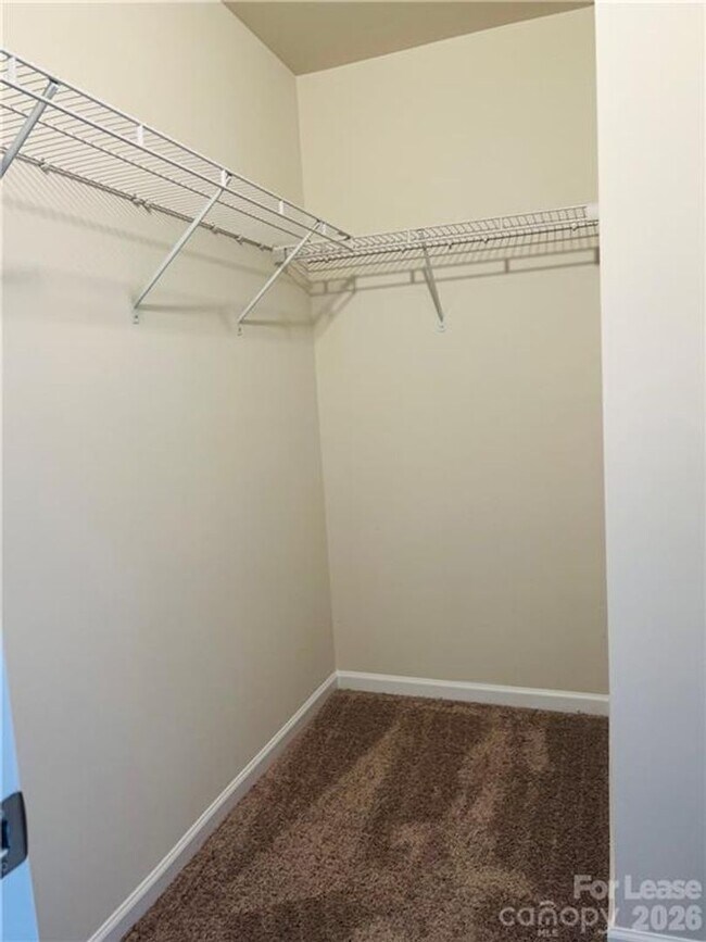 Building Photo - Available for immediate move in!