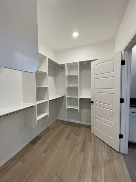 Building Photo - 663 Brimwood St