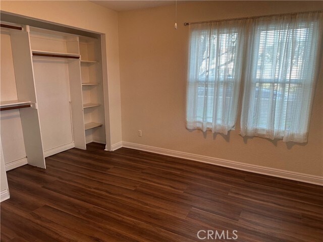 Building Photo - 2214 Manhattan Beach Blvd