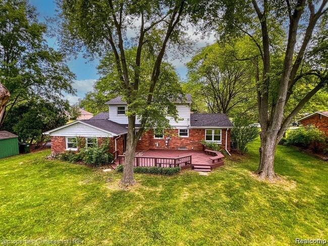 Building Photo - 126 Orchardale Dr