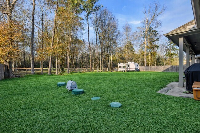 Building Photo - 446 Rd 66111