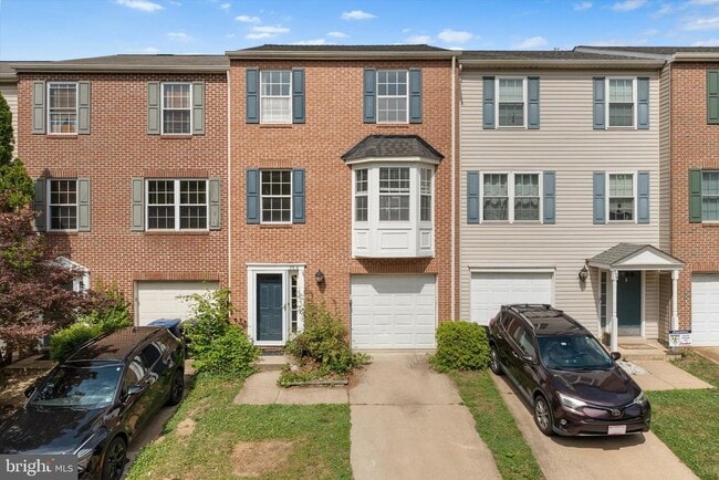 Building Photo - 706 Vanderbilt Terrace SE