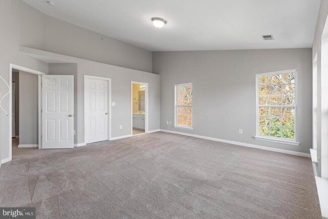 Building Photo - 12420 Rollys Ridge Ave