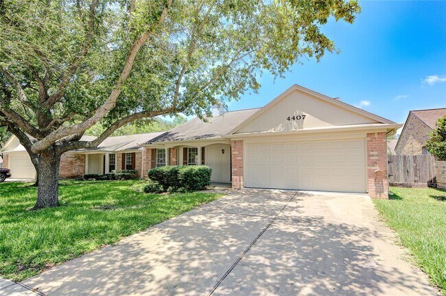 Primary Photo - 4407 Alamo Ave