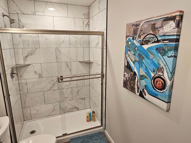 Building Photo - Vroooom . . . . the ROAD is calling. . . .Fully furnished themed rental includes all utilities an...