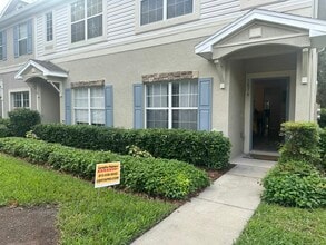 Building Photo - 5876 Fishhawk Ridge Dr