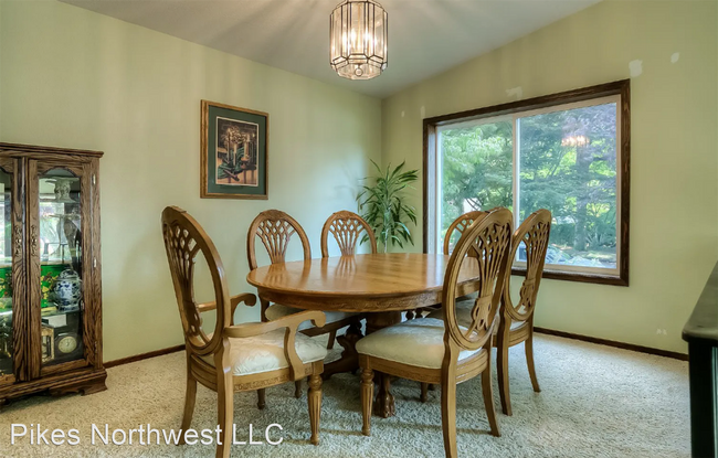 Building Photo - 4 br, 3 bath House - 1325 Neahkahnie St SE
