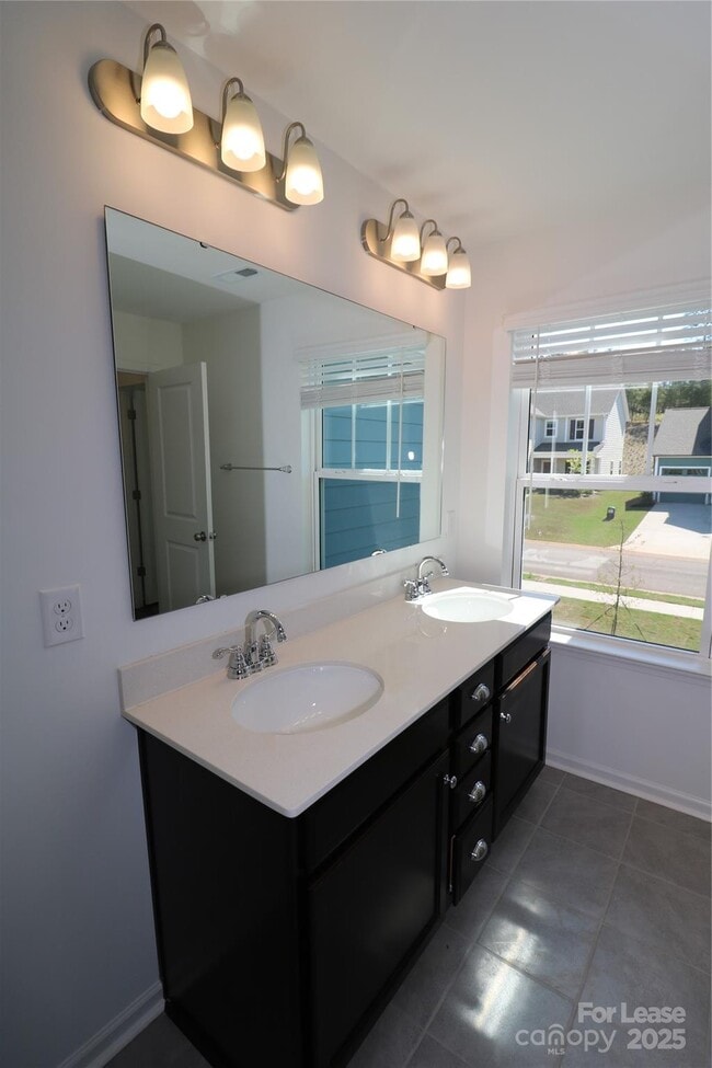 Building Photo - 11167 Argosy Dr