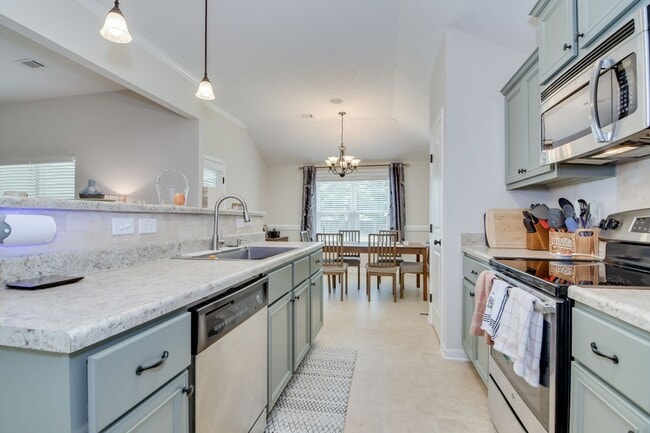 Building Photo - Beautiful Ranch in Grovetown