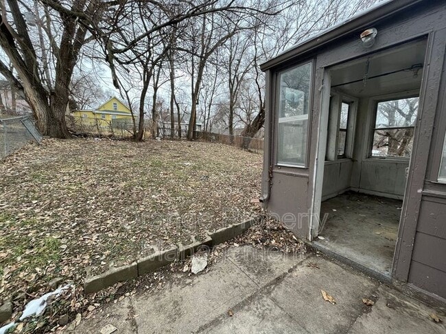 Building Photo - 4123 Wirt St