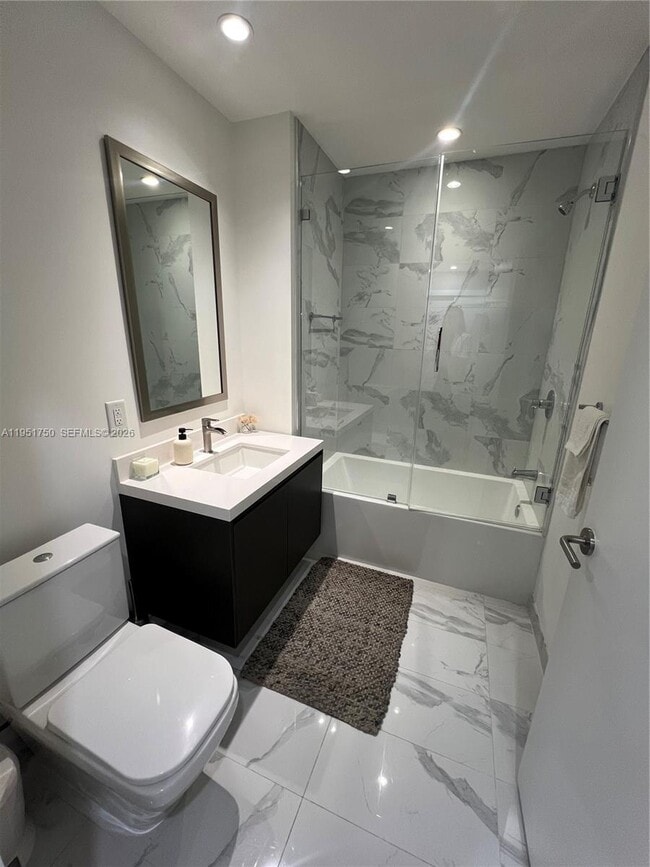 Building Photo - 851 NE 1st Ave