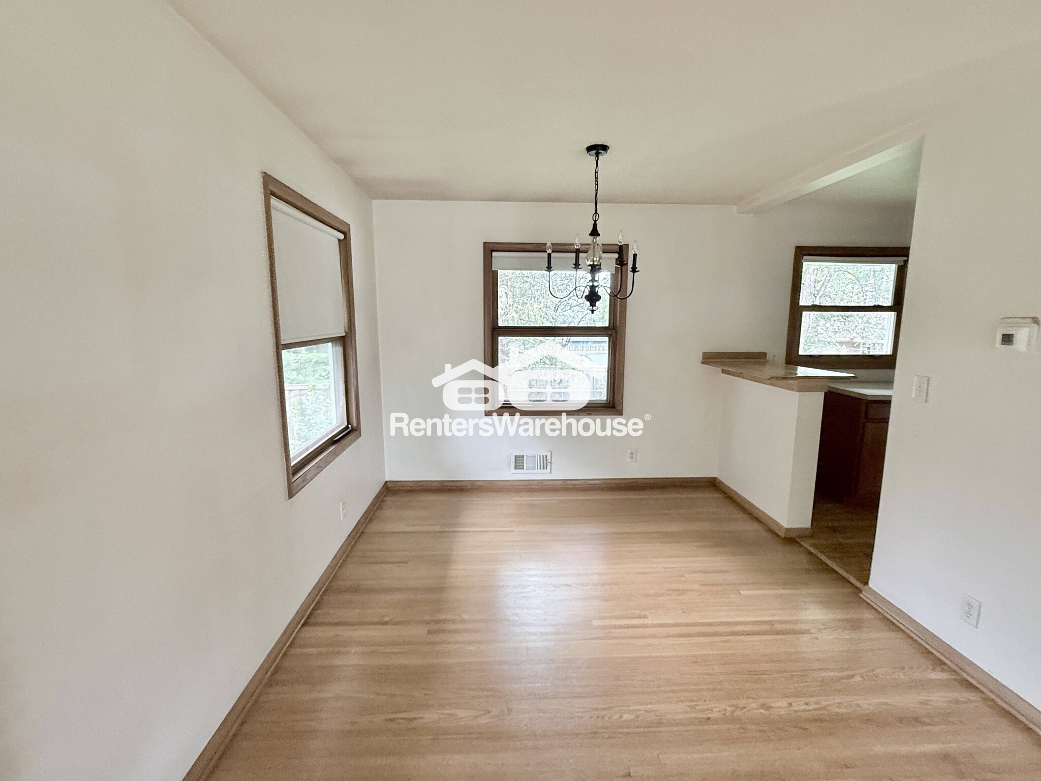 Building Photo - 3813 W 60th St