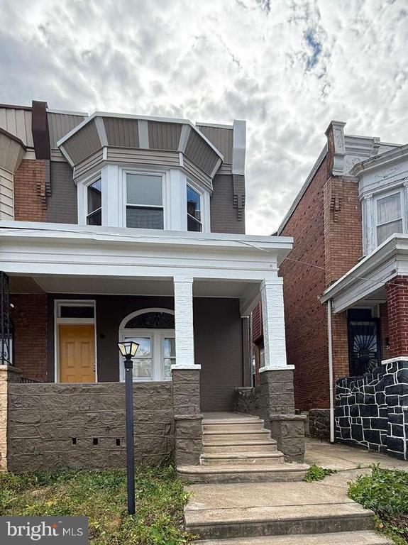 Building Photo - 5618 Cedar Ave