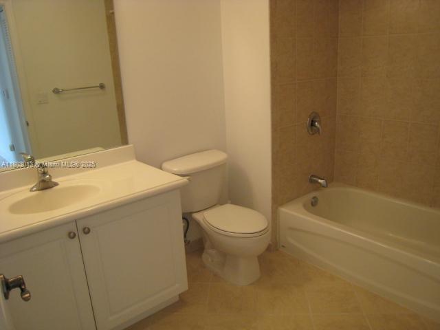 Building Photo - 8390 SW 72nd Ave