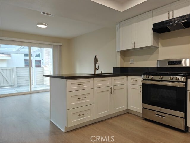 Building Photo - 4 Brookmont