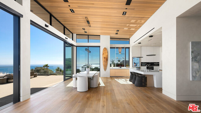 Building Photo - 3881 Puerco Canyon Rd