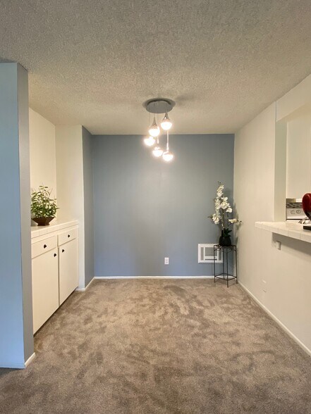 Dining Room - 355 S Los Robles Ave