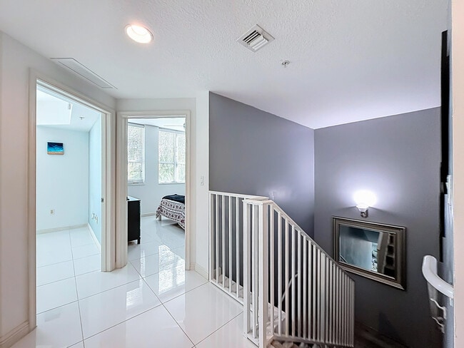 Building Photo - 450 N Federal Hwy