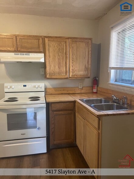 Building Photo - 5417 Slayton Ave