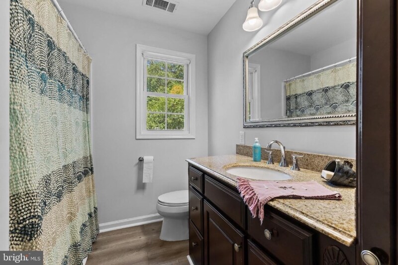 Building Photo - 4402 Wyres St