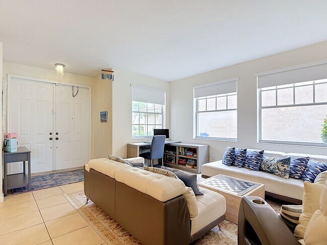 Building Photo - Beautiful Home for Rent in Royal Palm Beach!