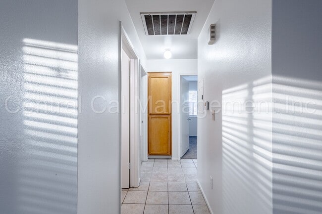 Building Photo - 8412 Laborough Dr