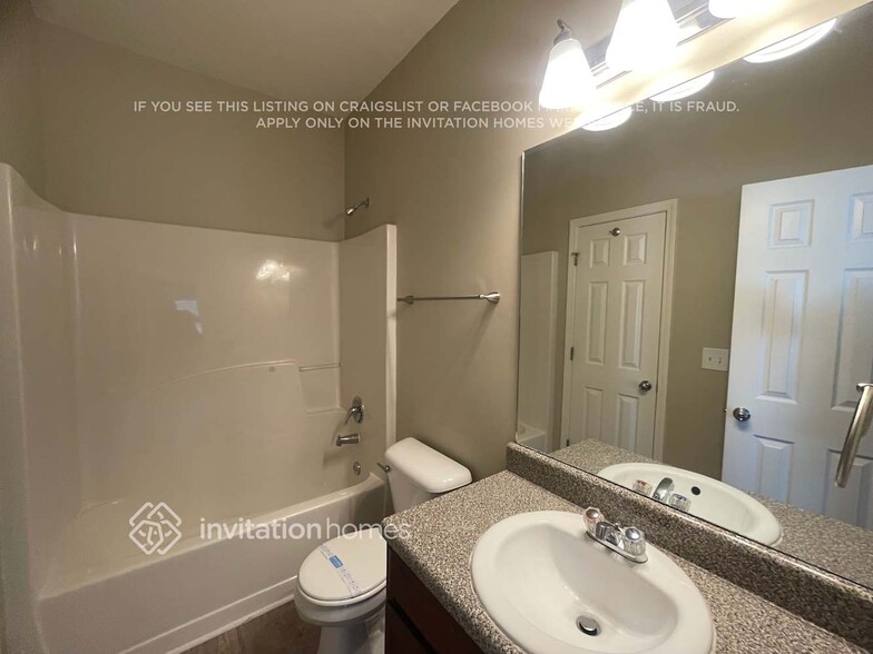 Building Photo - 133 Forrest Hills Dr