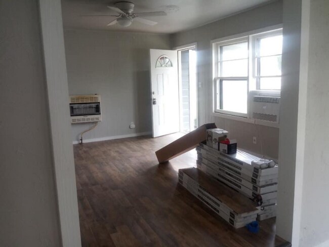 Building Photo - 1015 Eula St