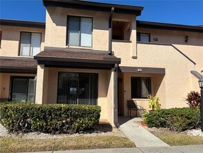 Building Photo - 6211 Timberlake Dr