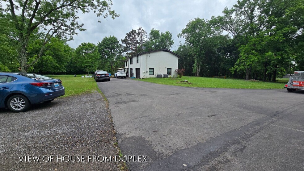Building Photo - 3169 Earhart Rd