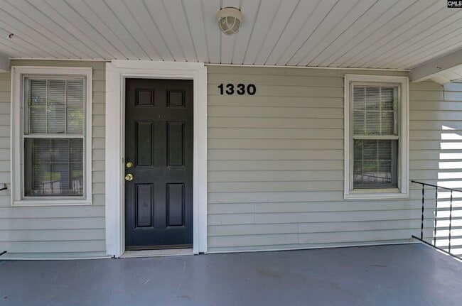Building Photo - 1330 Kingston Rd