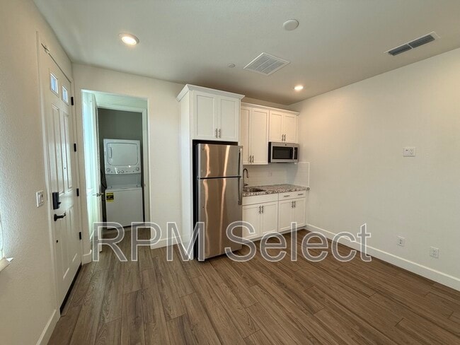 Building Photo - 9672 Tangelo Cir
