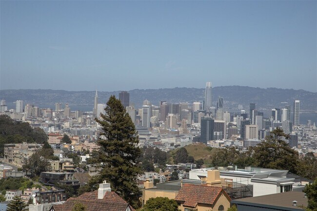 Building Photo - 180 St Germain Ave