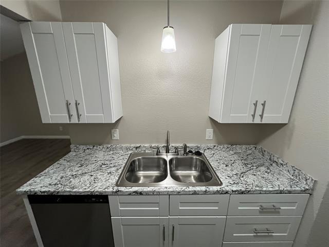 Building Photo - 14407 Cimarron Dr