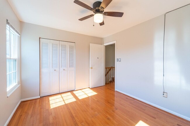 Building Photo - Beautiful 2 Story 3 BD 3.5 BA home in Burtonsville, MD