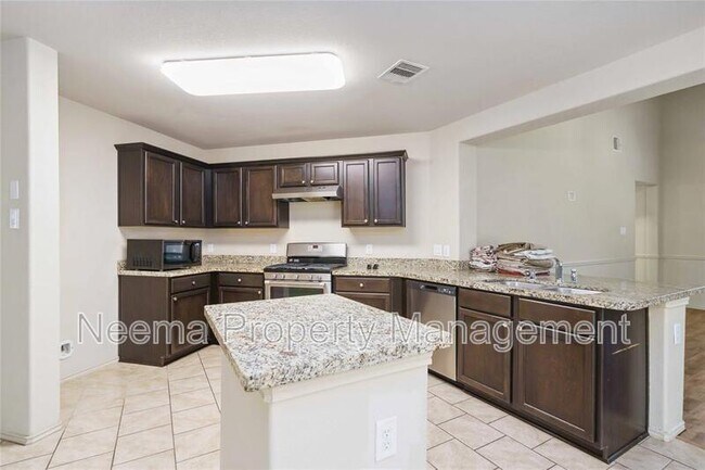 Building Photo - 7218 Alava Dr