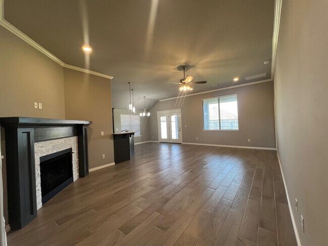 Building Photo - 8722 SW 40th Ter