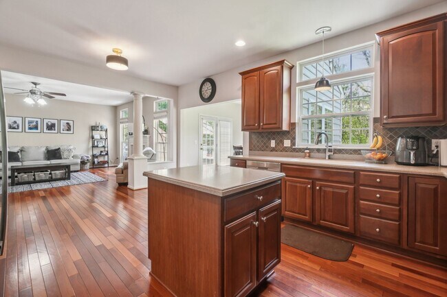 Building Photo - Elegant Home on Premium Lot in Piedmont So...