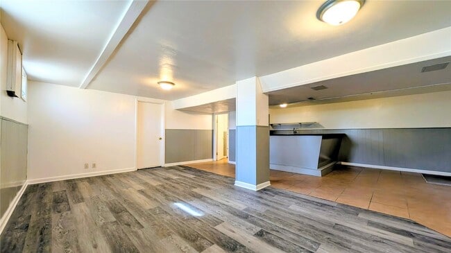 Building Photo - 6720 Cherryvale Dr