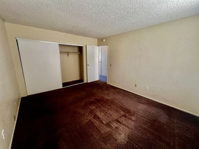 Building Photo - 73796 Cactus Dr