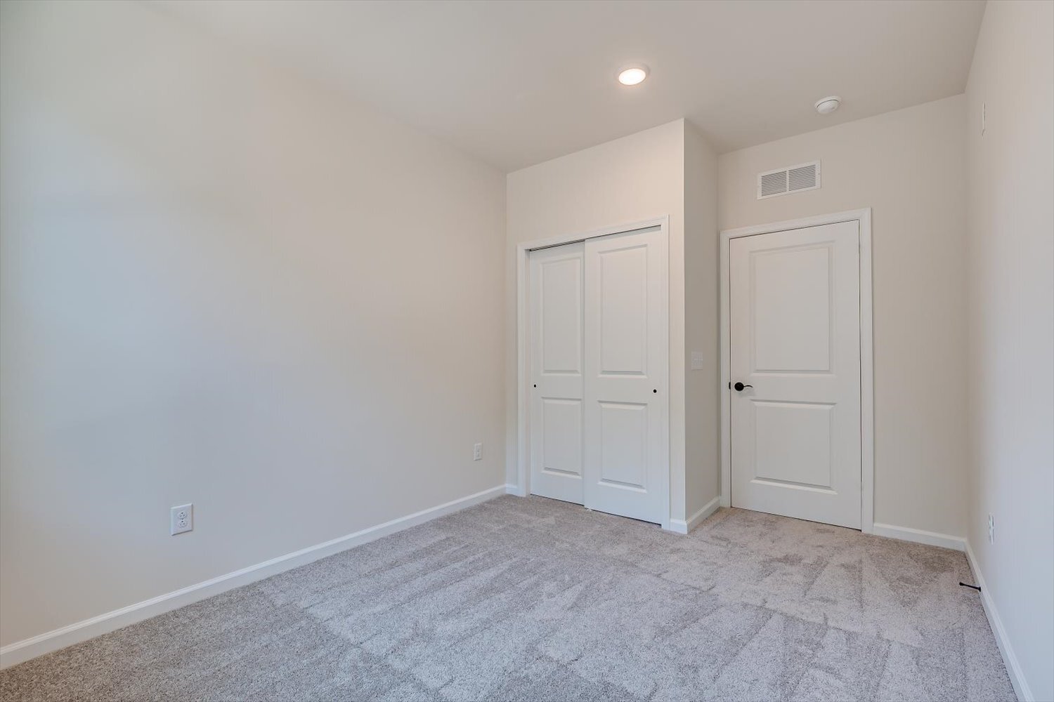 Building Photo - 317 Sadie Cir