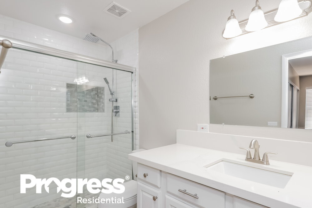 Building Photo - 350 Keating St