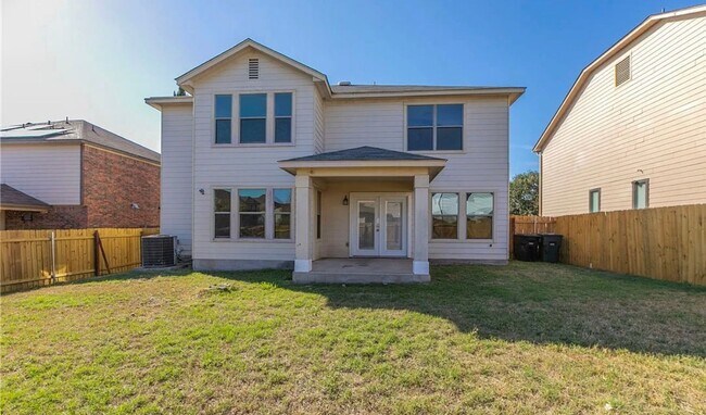 Building Photo - Grand Home w/ Office in Temple, Tx