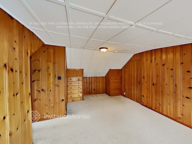 Building Photo - 6607 Logan Ave S