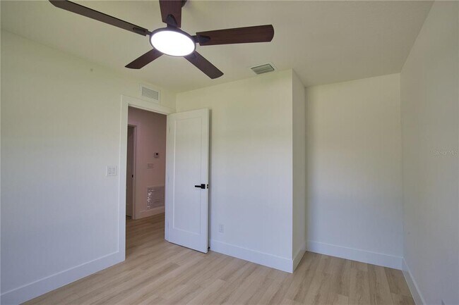 Building Photo - 17147 Carleen Ave